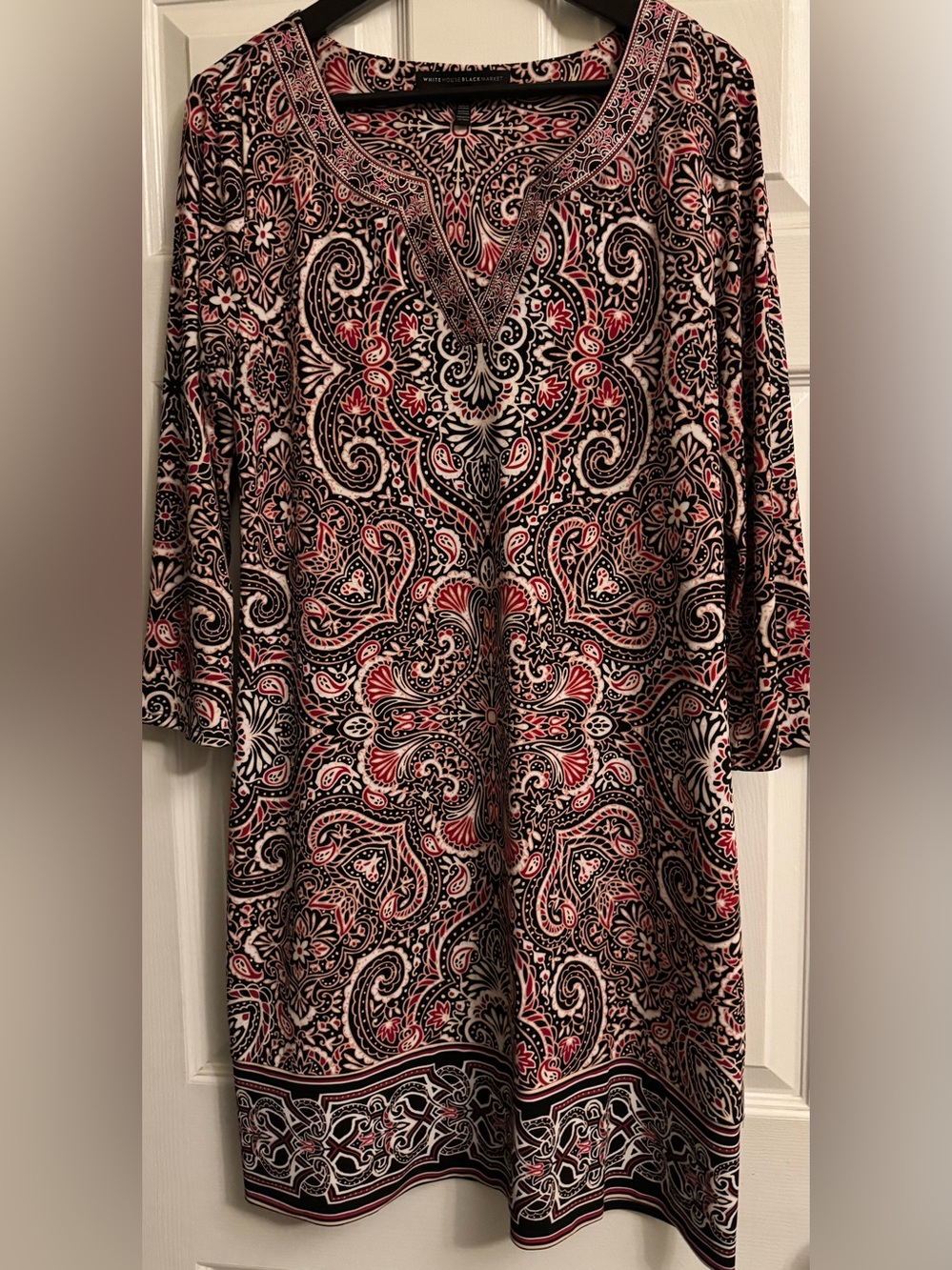 White House Black Market Black, Cream & Red Paisley Tunic Dress